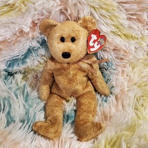 𝅺TY Beanie Baby: Cashew the Bear